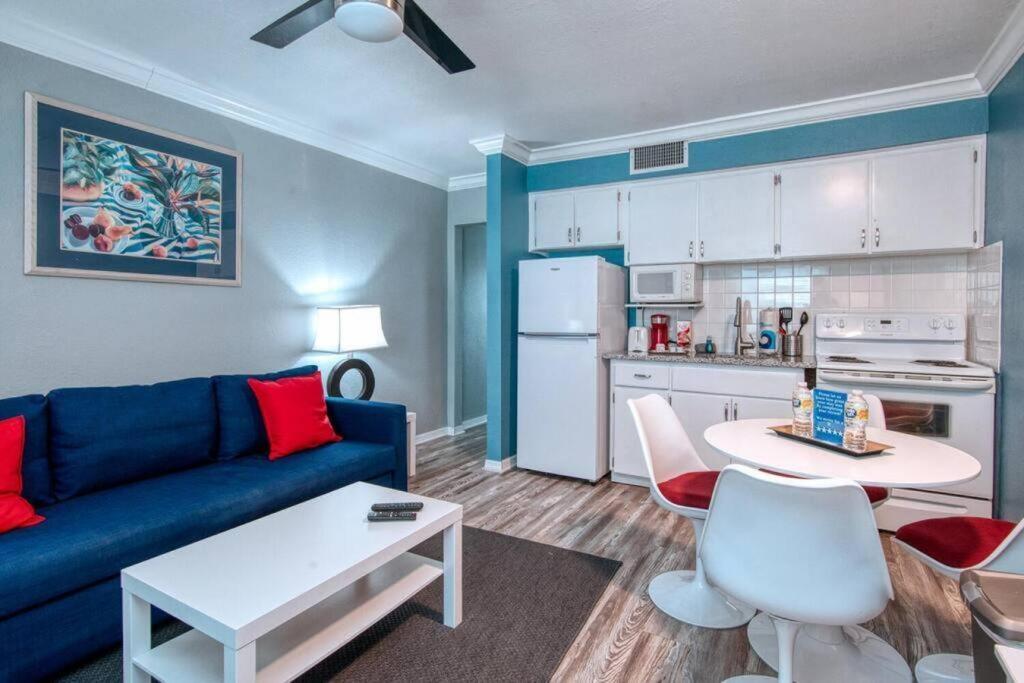 Sunset Beach Suites At Madeira Beach! Pet Friendly With Summer Breezes! - Suite 6 Сейнт Пийт Бийч Екстериор снимка