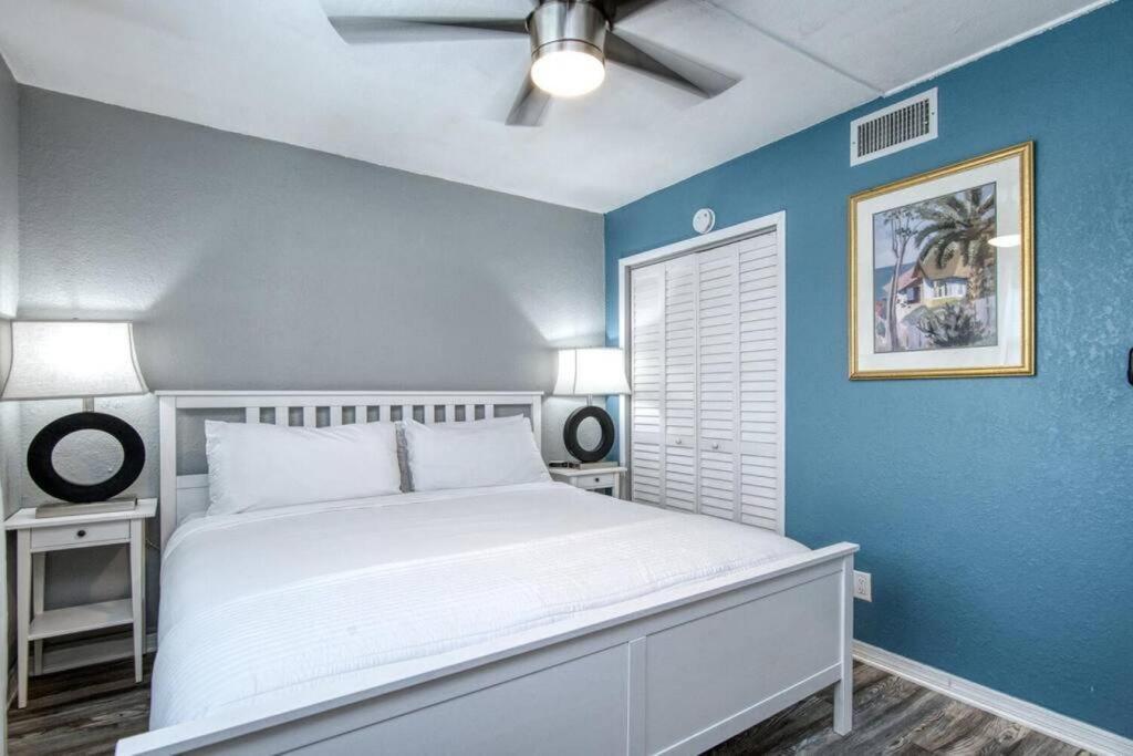 Sunset Beach Suites At Madeira Beach! Pet Friendly With Summer Breezes! - Suite 6 Сейнт Пийт Бийч Екстериор снимка